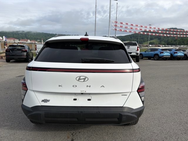 Used 2025 Hyundai Kona SEL AWD/4WD image 5