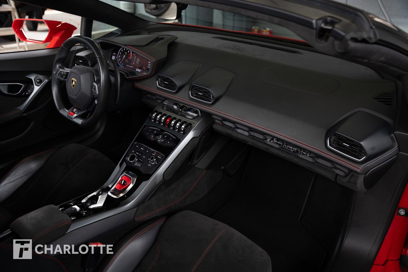 Used 2018 Lamborghini Huracan LP 580-2 image 29