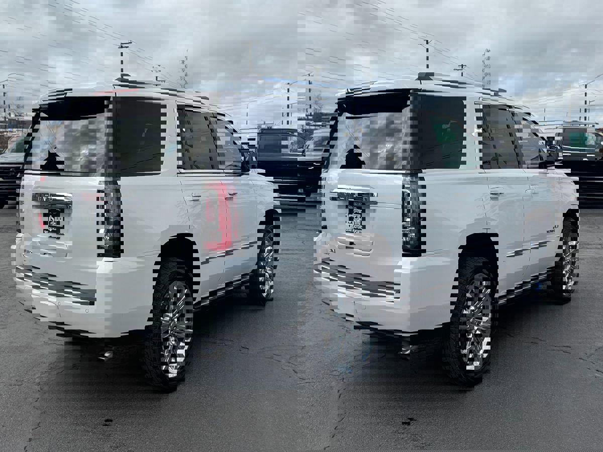 Used 2020 GMC Yukon Denali w/ Denali Ultimate Package AWD/4WD image 10