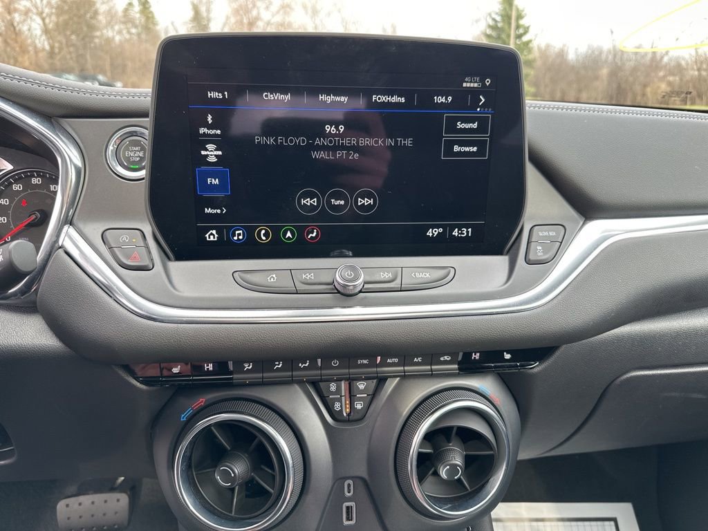 Used 2024 Chevrolet Blazer LT w/ Sound & Technology Package image 12