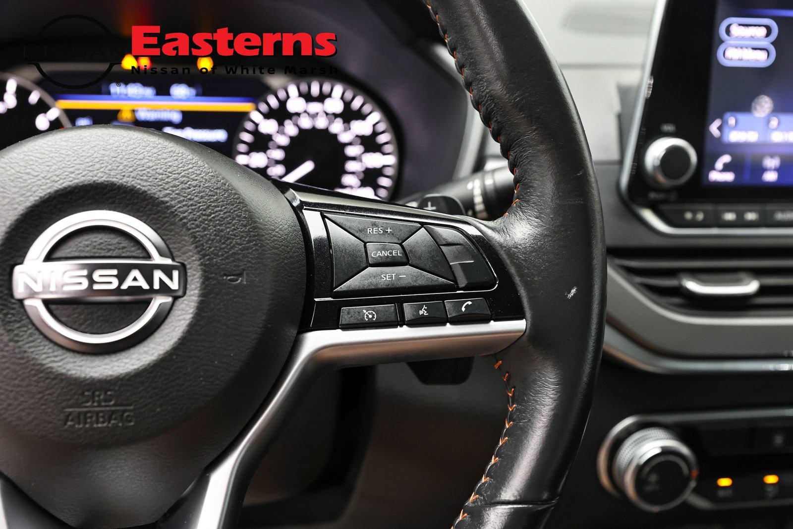 Used 2023 Nissan Altima 2.5 SR AWD/4WD image 16