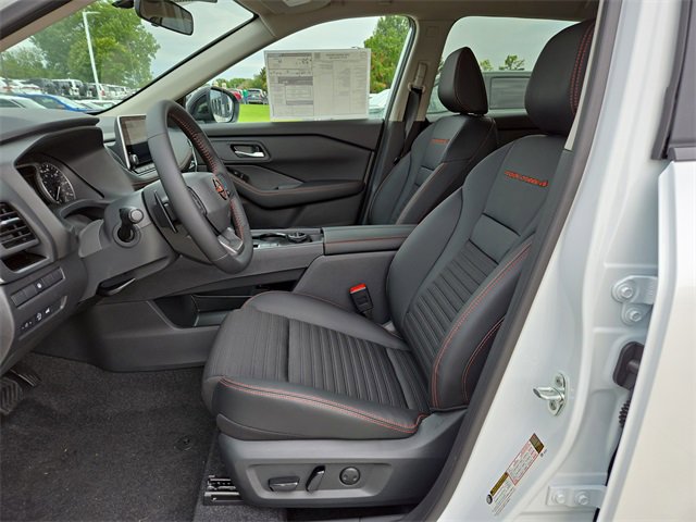 New 2026 Nissan Rogue SV image 10