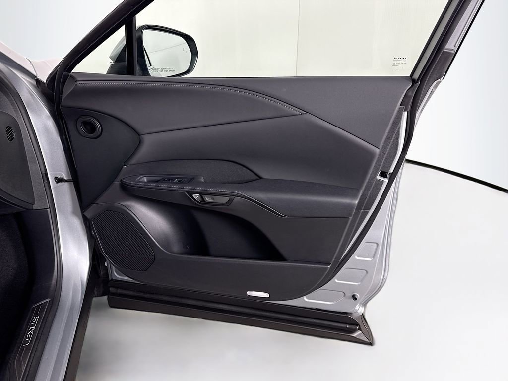 Certified 2025 Lexus RX 350 FWD w/ Technology Package image 23