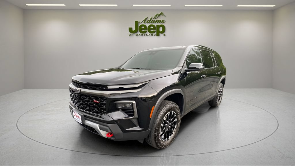 Used 2025 Chevrolet Traverse Z71 AWD/4WD image 1