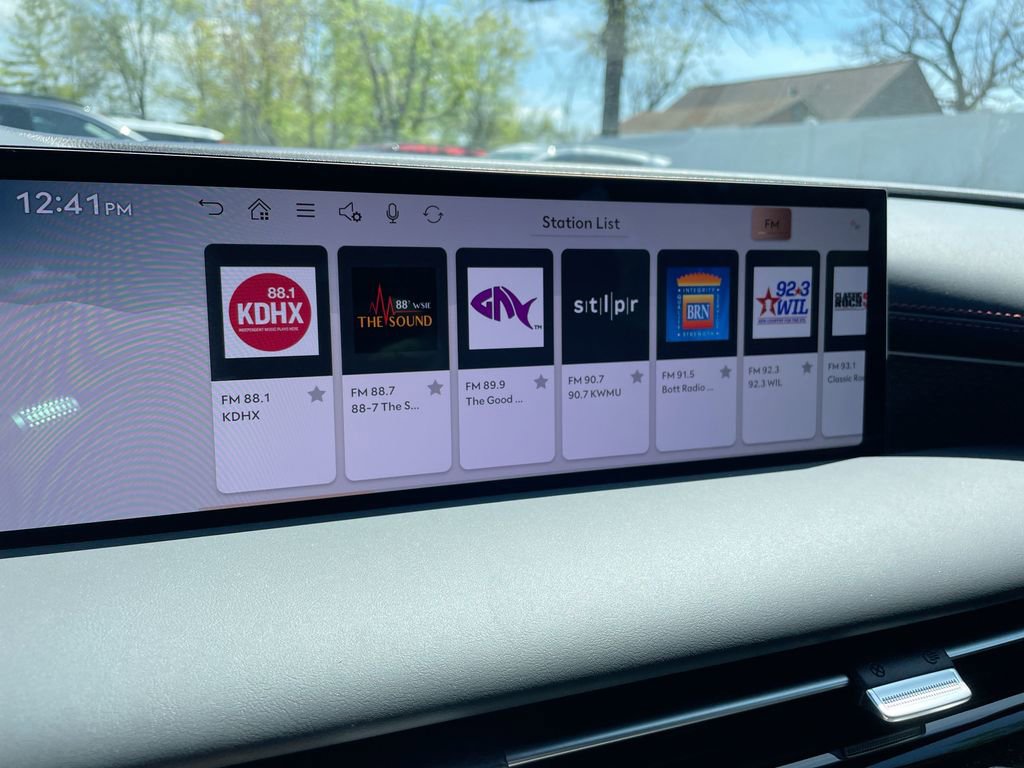 New 2025 Genesis G80 3.5T Sport Prestige image 39