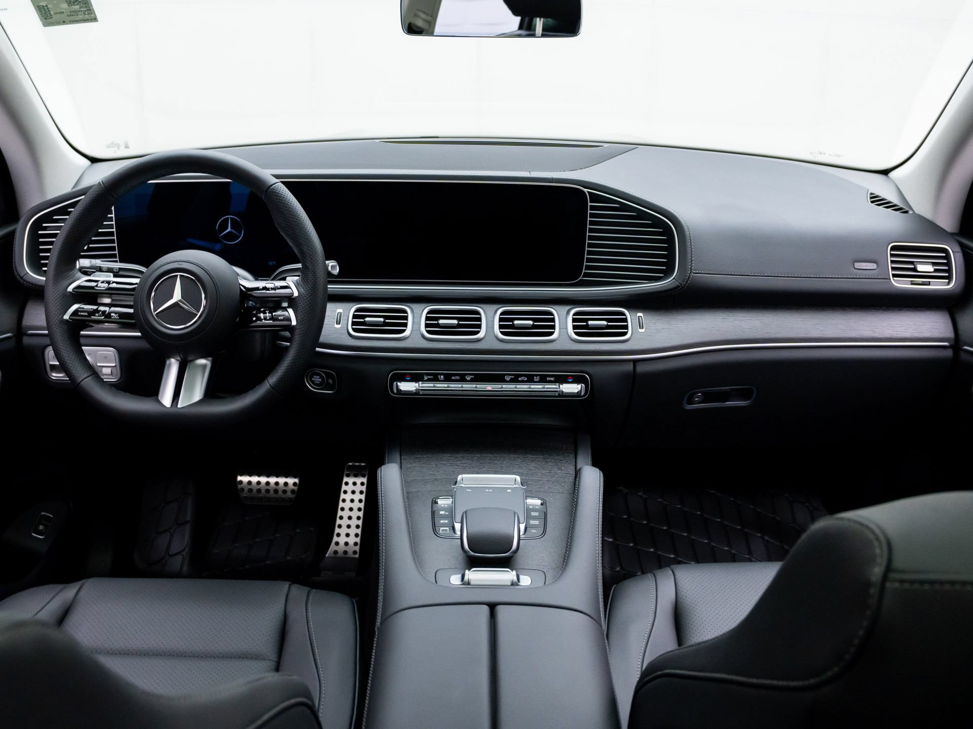 New 2026 Mercedes-Benz GLS 450 4MATIC image 10
