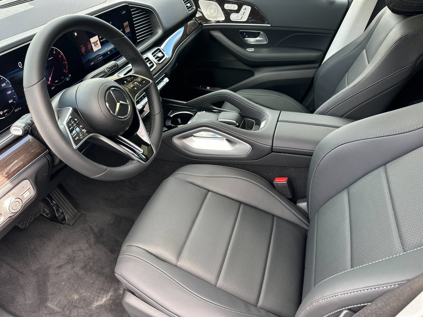 New 2026 Mercedes-Benz GLE 450 4MATIC image 10