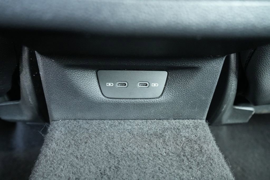 Used 2024 Volkswagen GTI SE w/ SE Leather Seats Package image 18