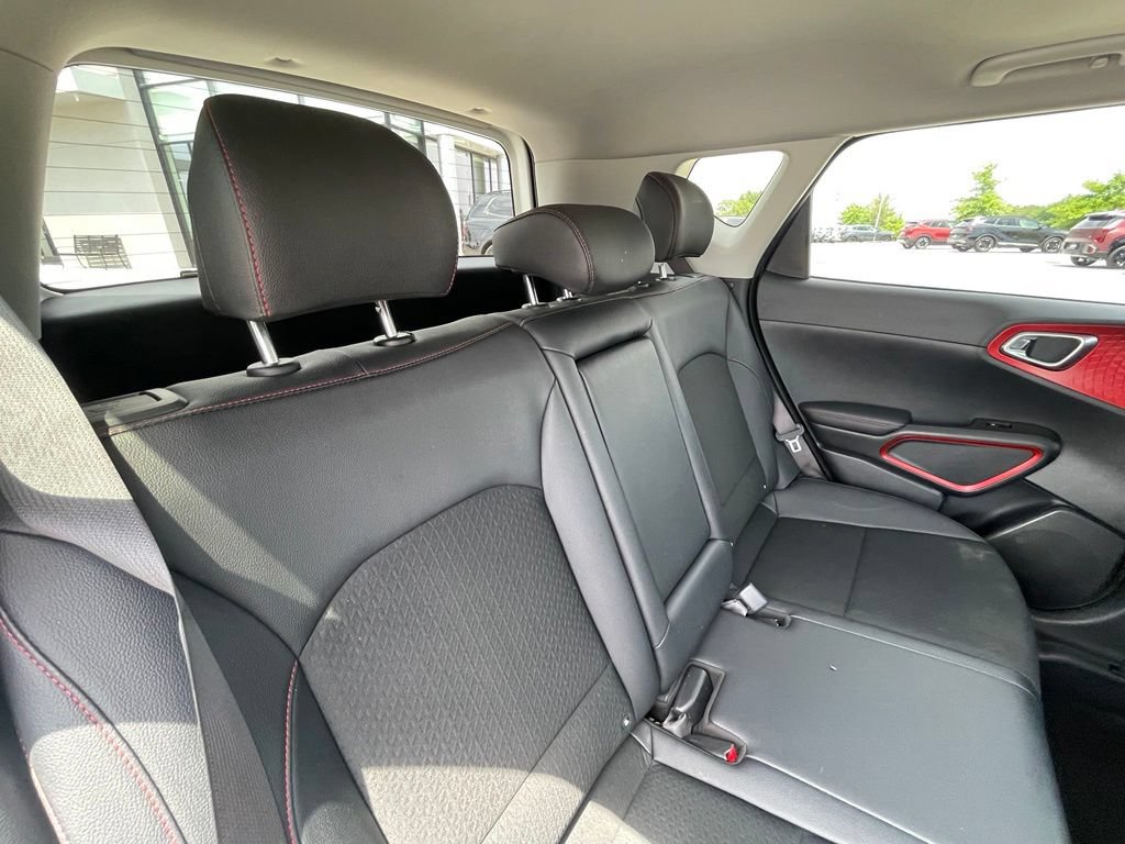 Certified 2023 Kia Soul GT-Line FWD image 25