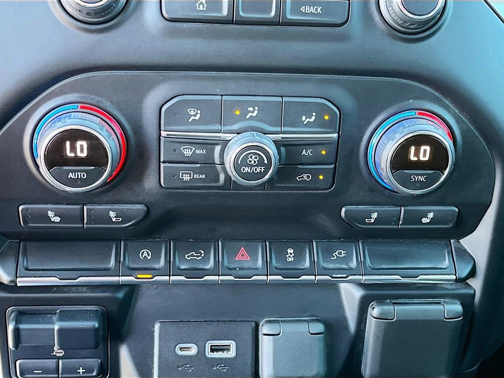 Used 2021 Chevrolet Silverado 1500 RST w/ Texas Edition Plus image 16