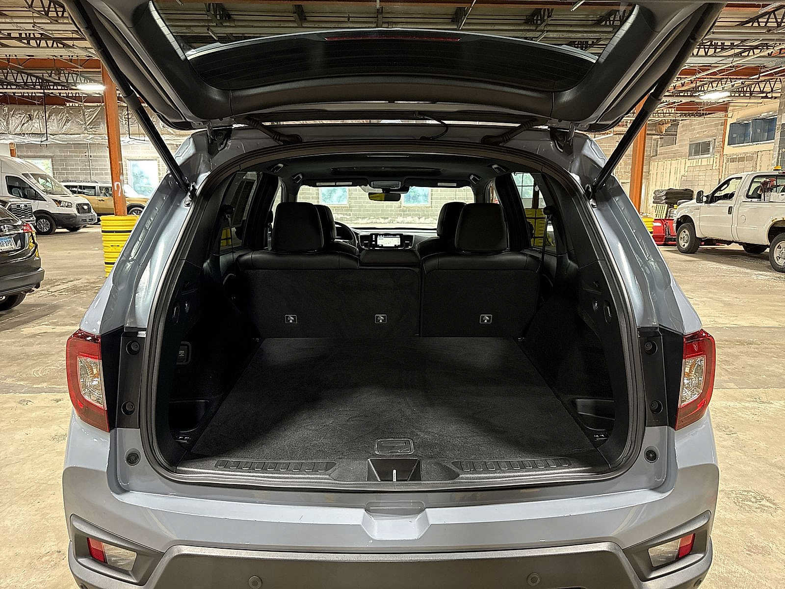 Used 2023 Honda Passport TrailSport image 11