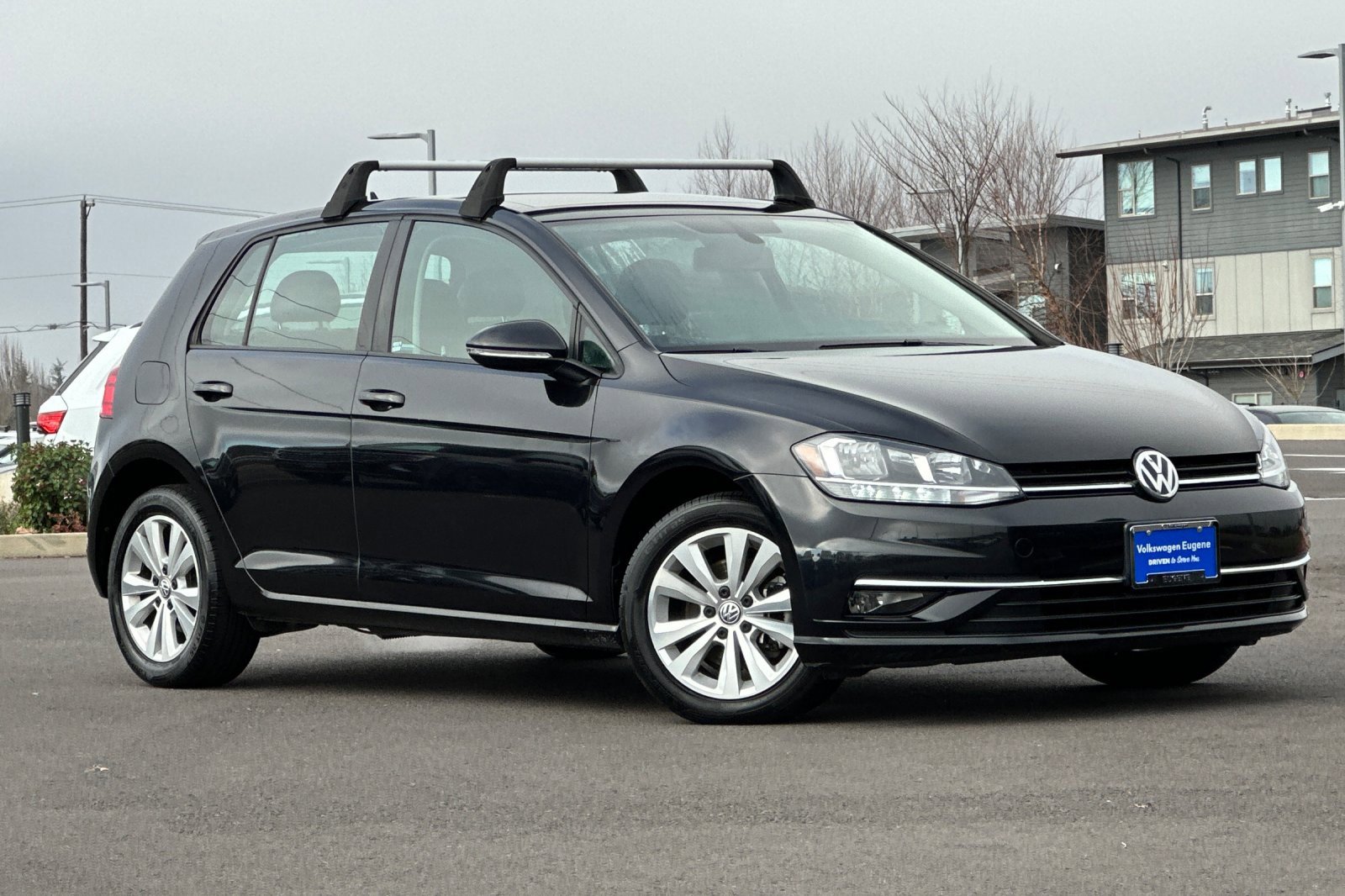 Used 2018 Volkswagen Golf SE