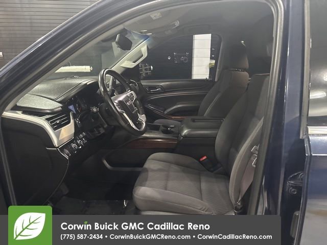 Used 2017 GMC Yukon SLE w/ HD Trailering Package image 10
