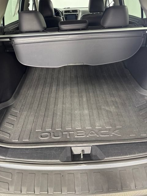 Used 2018 Subaru Outback 2.5i Limited AWD/4WD image 29