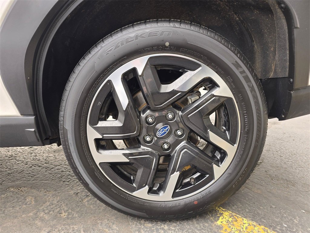 Certified 2025 Subaru Forester Limited w/ Popular Package #1 image 6