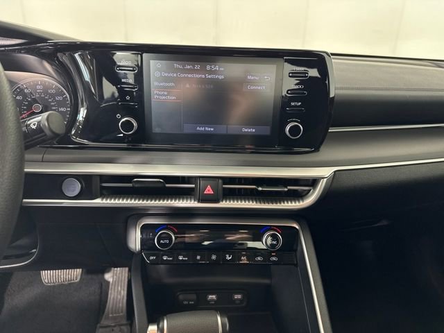 Used 2023 Kia K5 LXS image 21