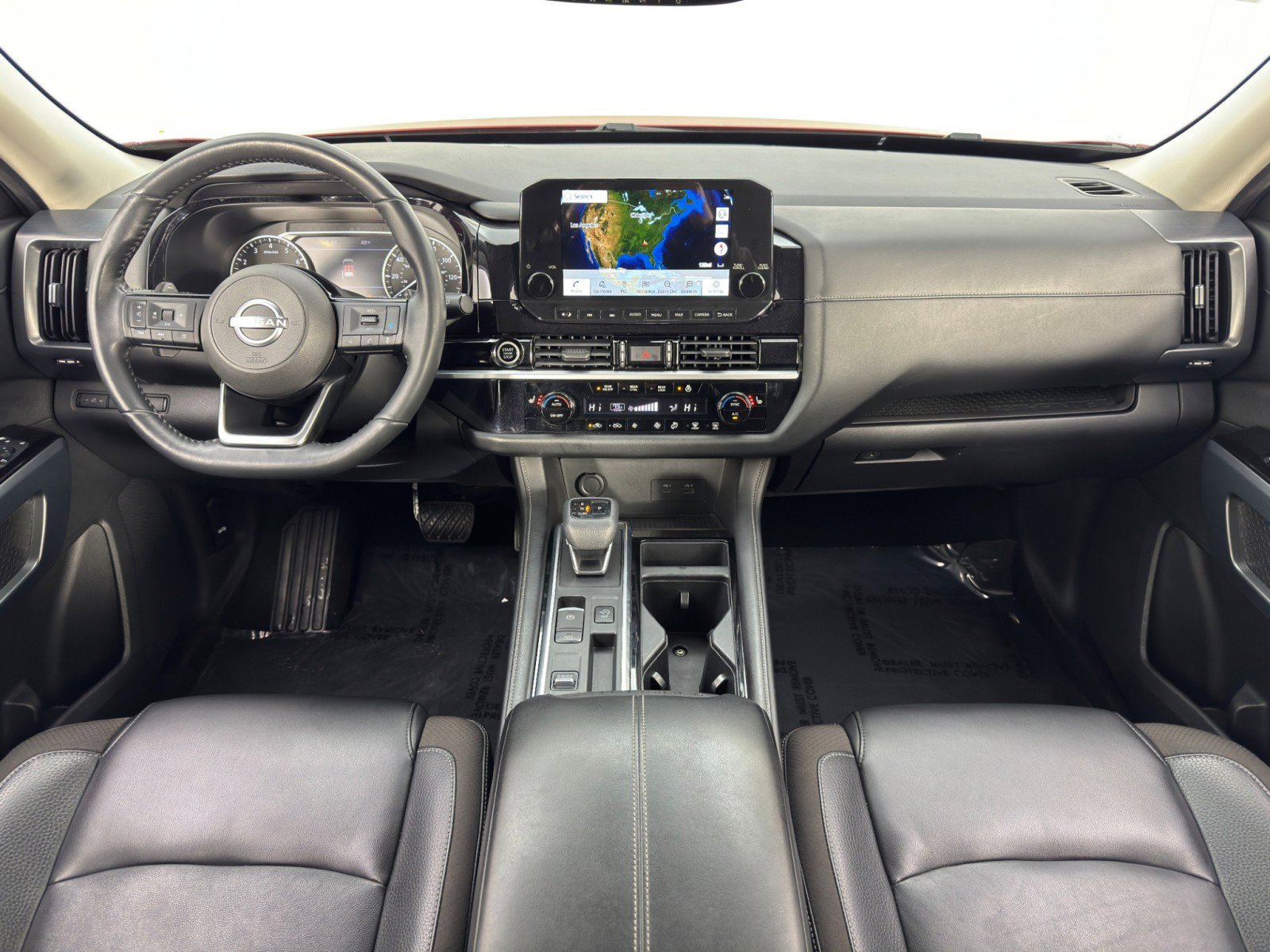 Used 2022 Nissan Pathfinder SL w/ Lighting Package (N92) image 11