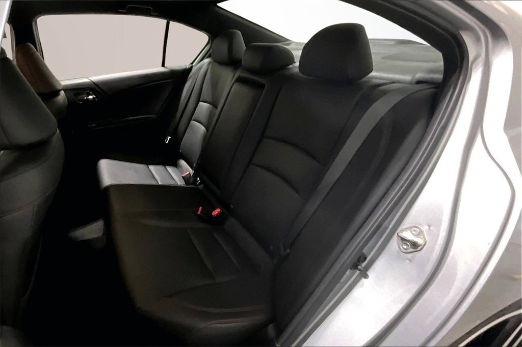 Used 2017 Honda Accord Sport Special Edition image 22