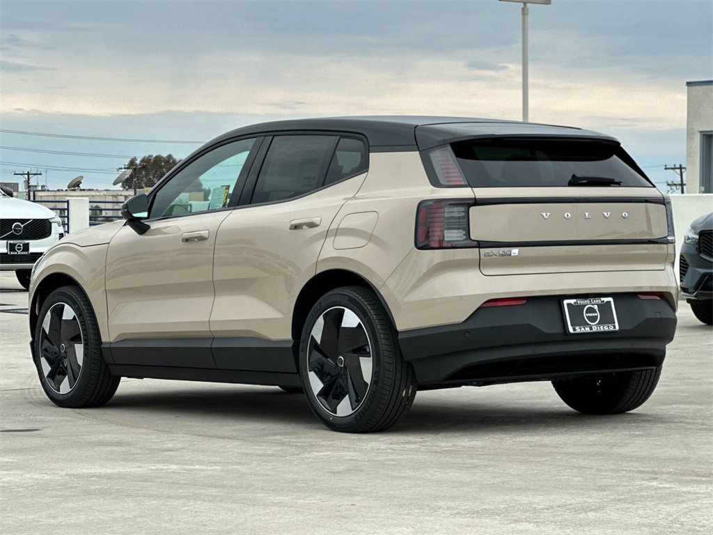 New 2026 Volvo EX30 Plus image 3