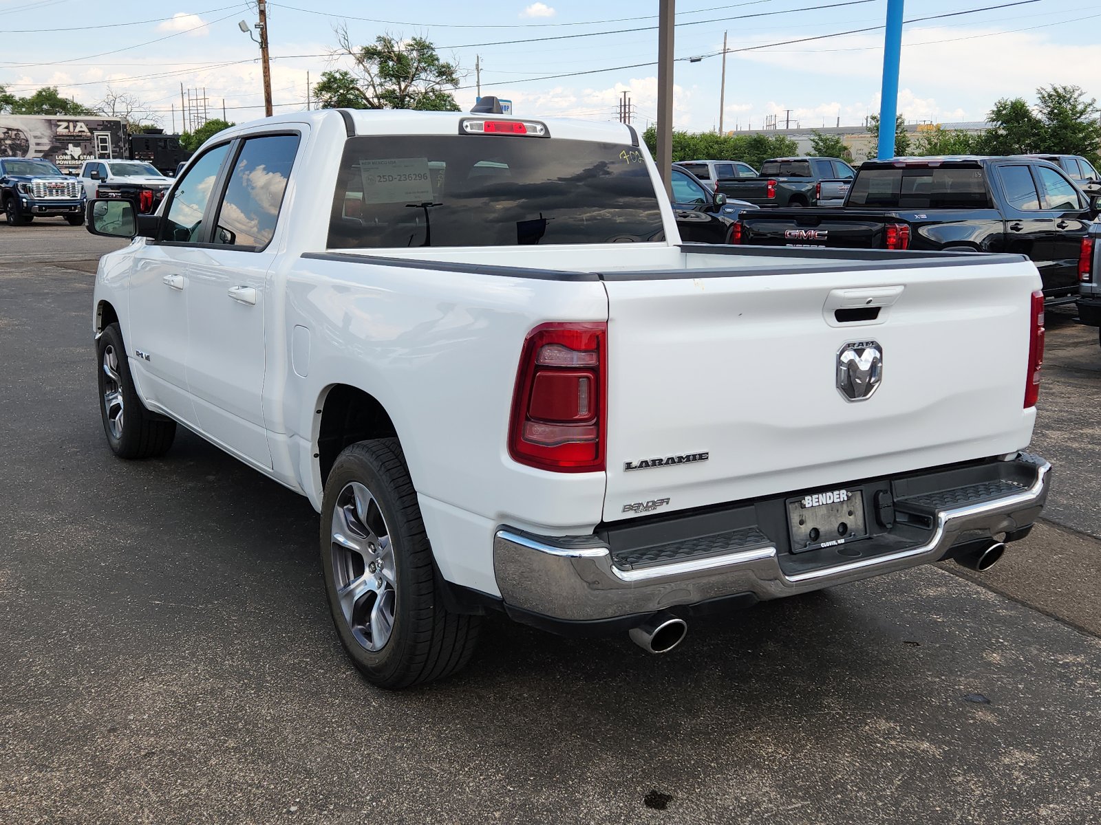 Used 2024 RAM 1500 Laramie RWD image 3