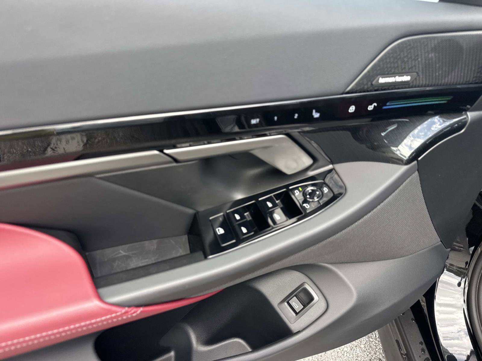 Certified 2026 BMW 530i image 18