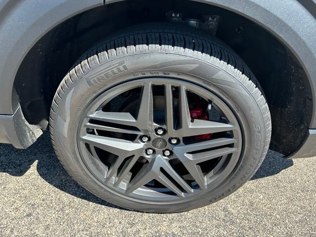Certified 2025 Ford Explorer ST w/ Sun And Sound Package AWD/4WD image 8
