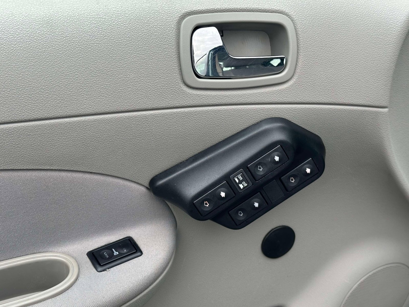 Used 2010 Chevrolet Cobalt LS w/ LPO, Sedan Chrome Package image 18