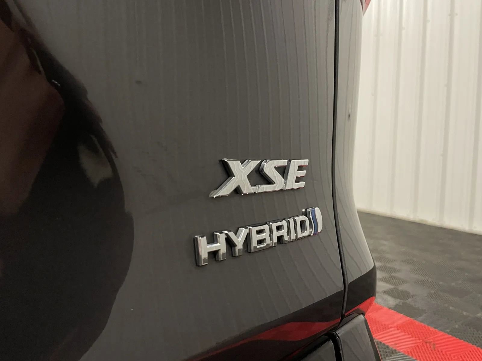 Used 2020 Toyota RAV4 XSE w/ XSE Grade Weather Package image 19