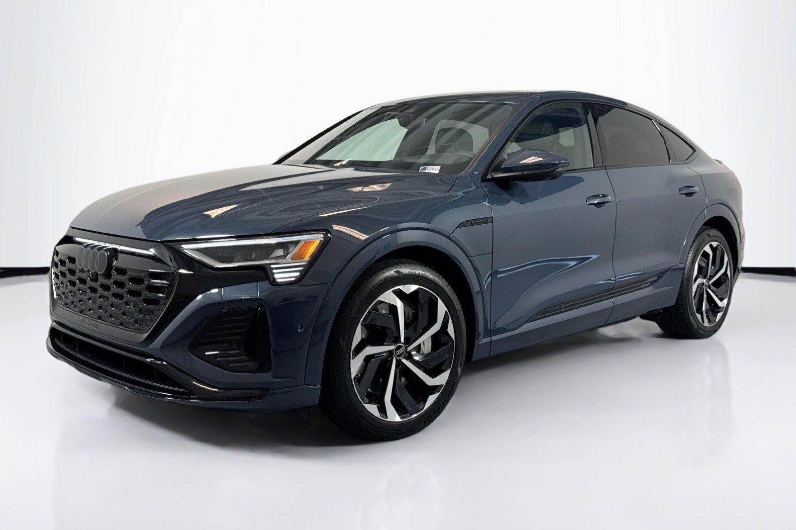 Used 2024 Audi Q8 e-tron Prestige w/ Prestige Package