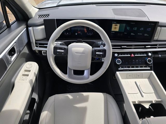 Certified 2025 Hyundai Santa Fe SEL image 3