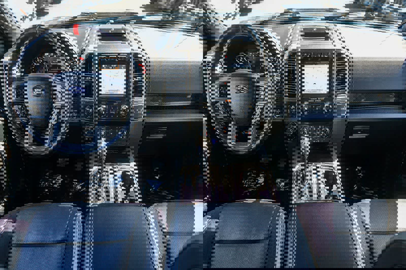 Used 2019 Ford F150 Raptor w/ Equipment Group 802A Luxury image 11