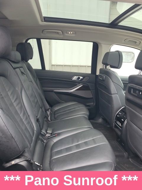 Used 2020 BMW X7 xDrive40i w/ Premium Package AWD/4WD image 11