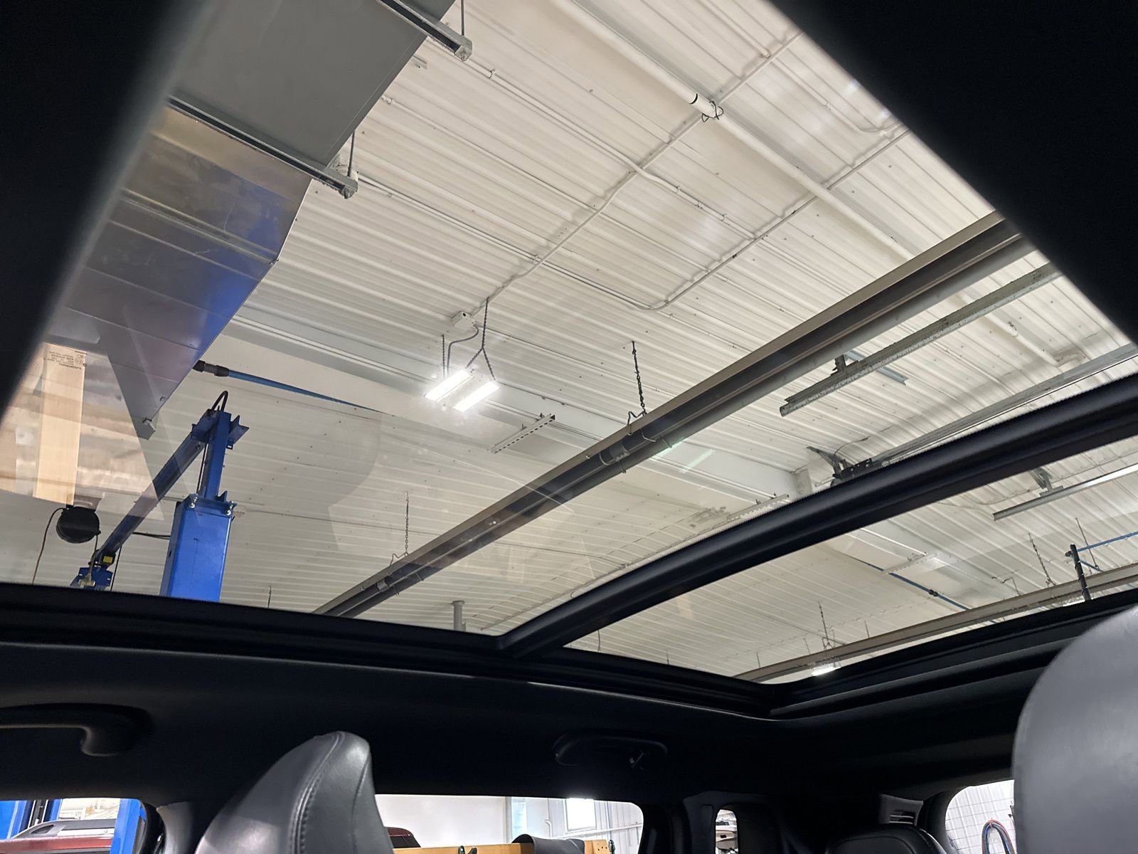 Used 2024 Jeep Compass Limited w/ Elite Group image 58