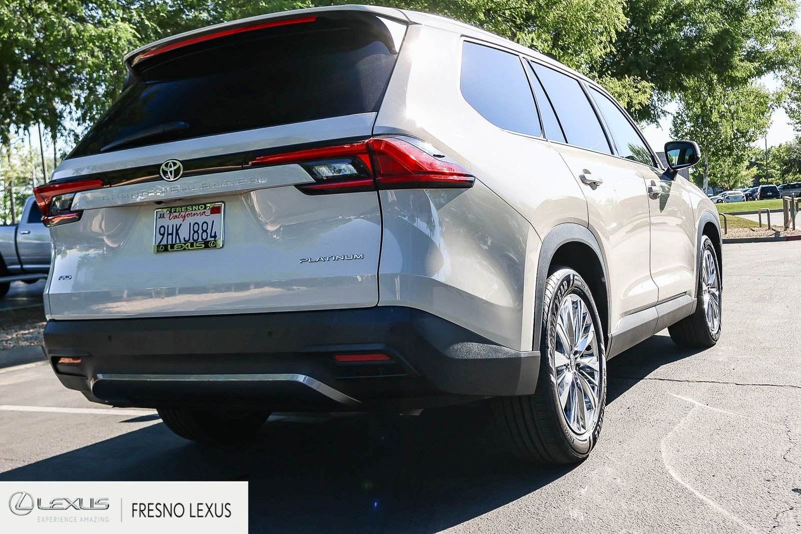 Used 2024 Toyota Grand Highlander Platinum image 6