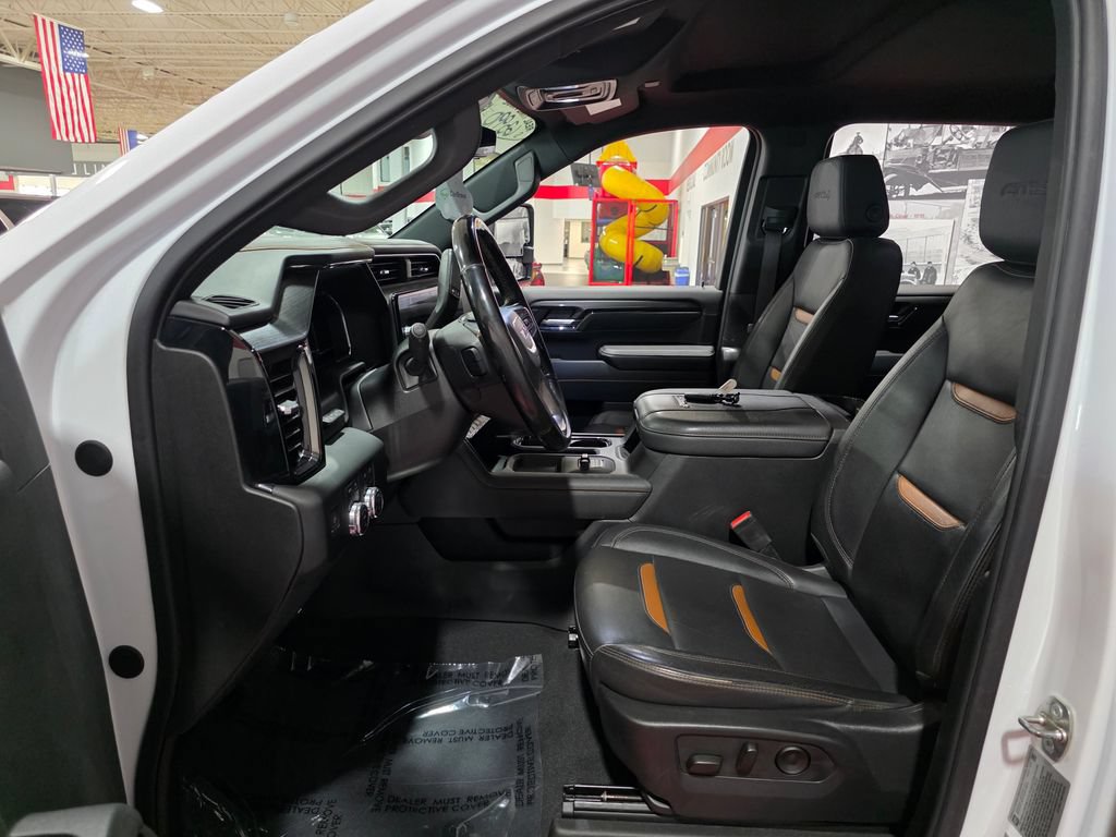 Certified 2024 GMC Sierra 3500 AT4 w/ Technology Package AWD/4WD image 17