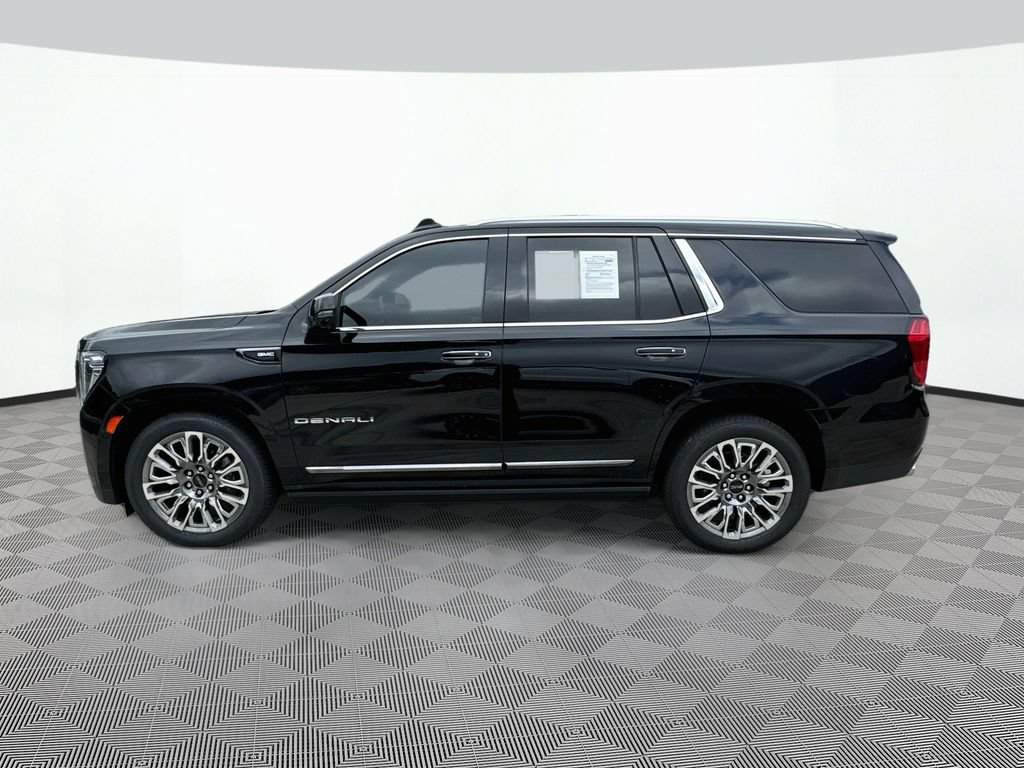 Used 2024 GMC Yukon Denali Ultimate w/ LPO, Floor Liner Package AWD/4WD image 9