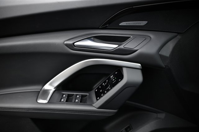 New 2025 Audi Q5 Prestige image 23