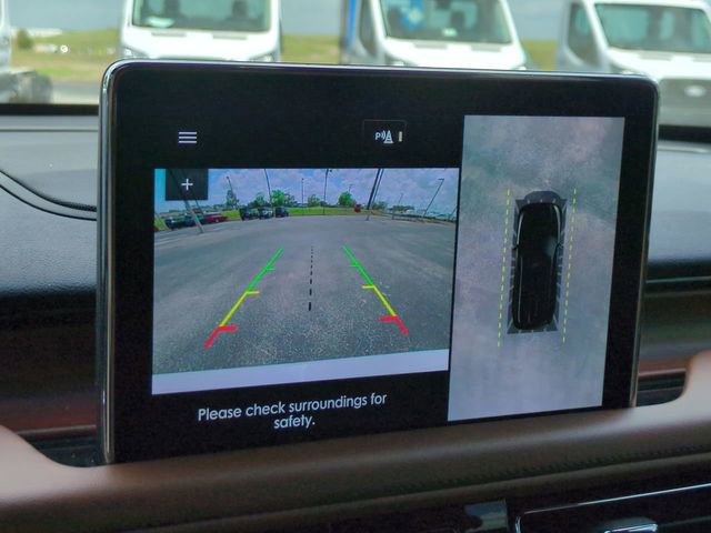 Used 2023 Lincoln Aviator Grand Touring AWD/4WD image 23