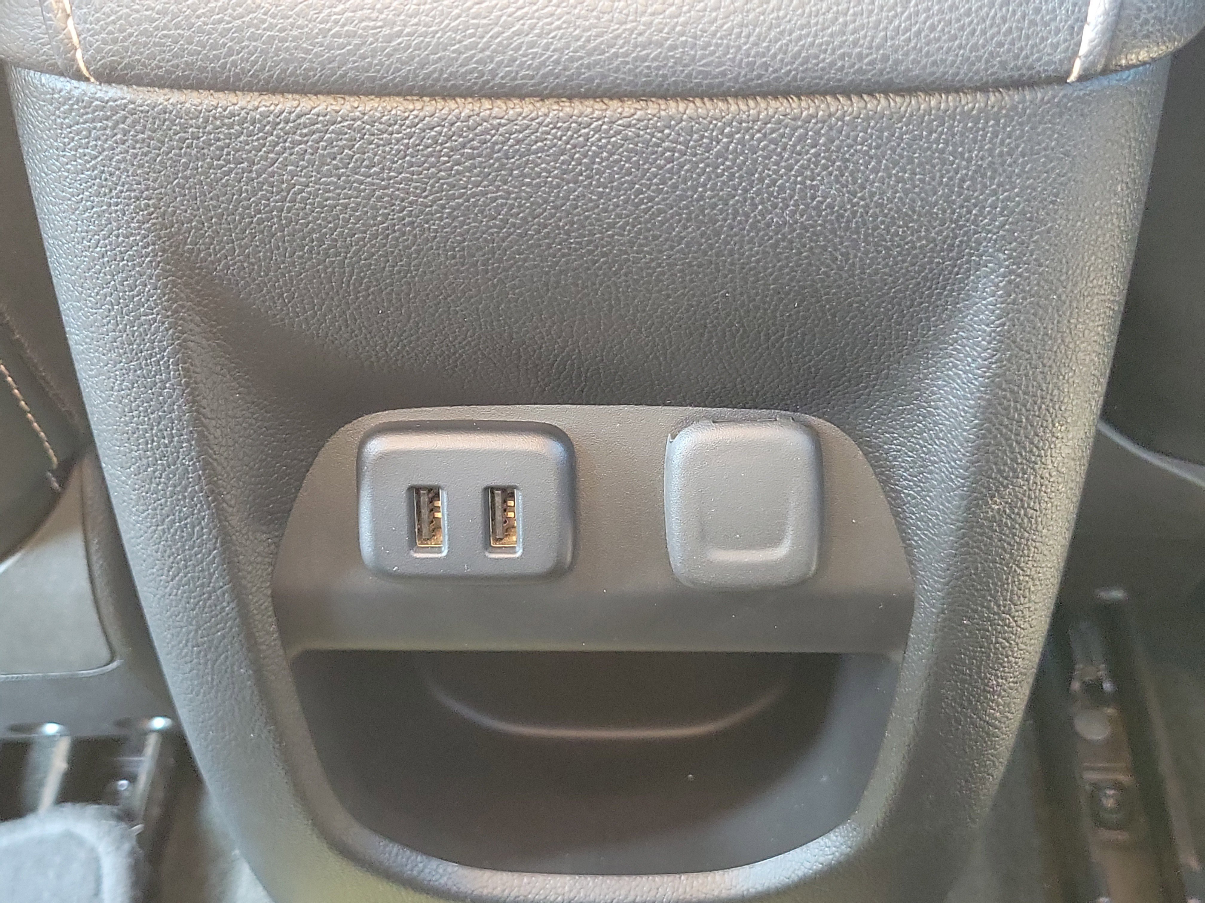 Used 2017 GMC Canyon Denali image 19