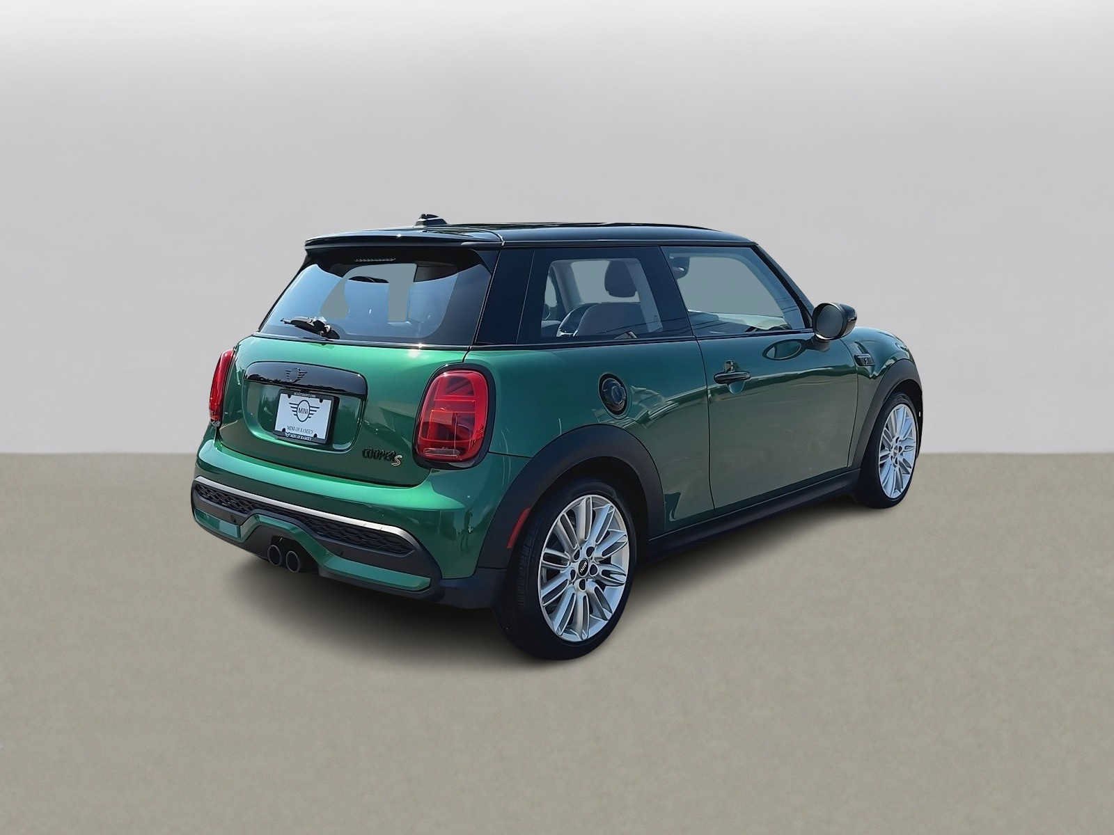 Used 2022 MINI Cooper S FWD image 4