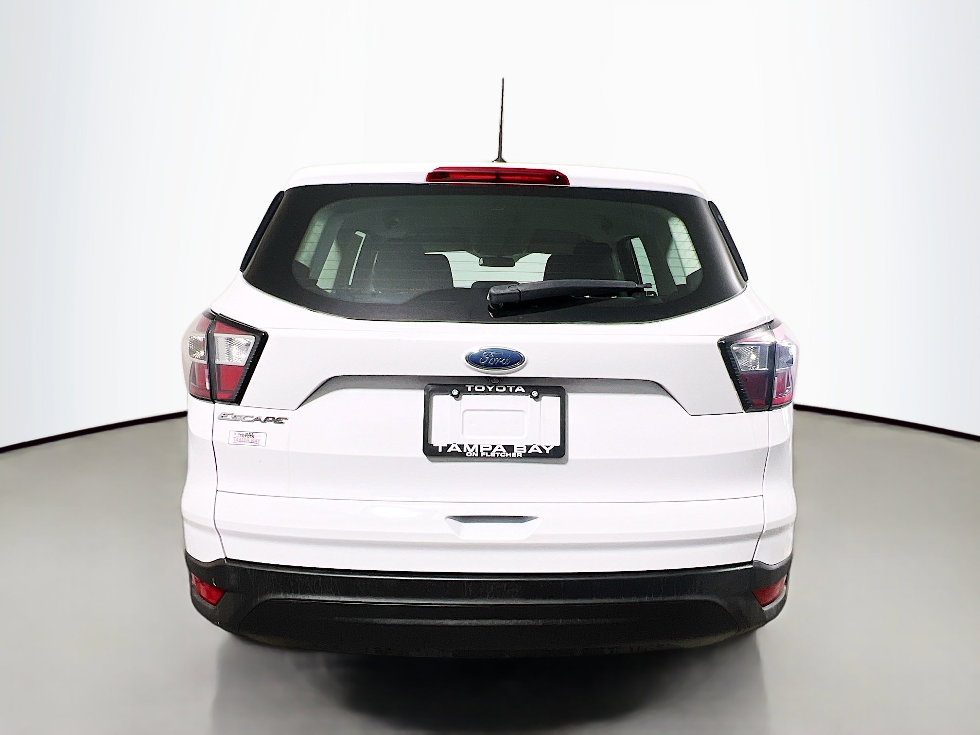 Used 2017 Ford Escape S image 6