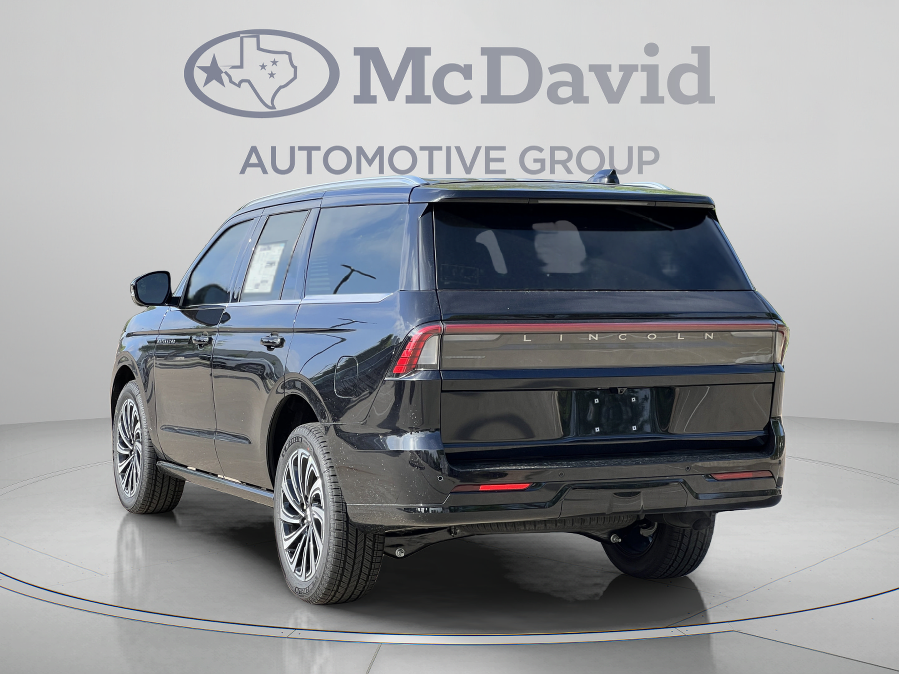 New 2026 Lincoln Navigator Black Label AWD/4WD image 5