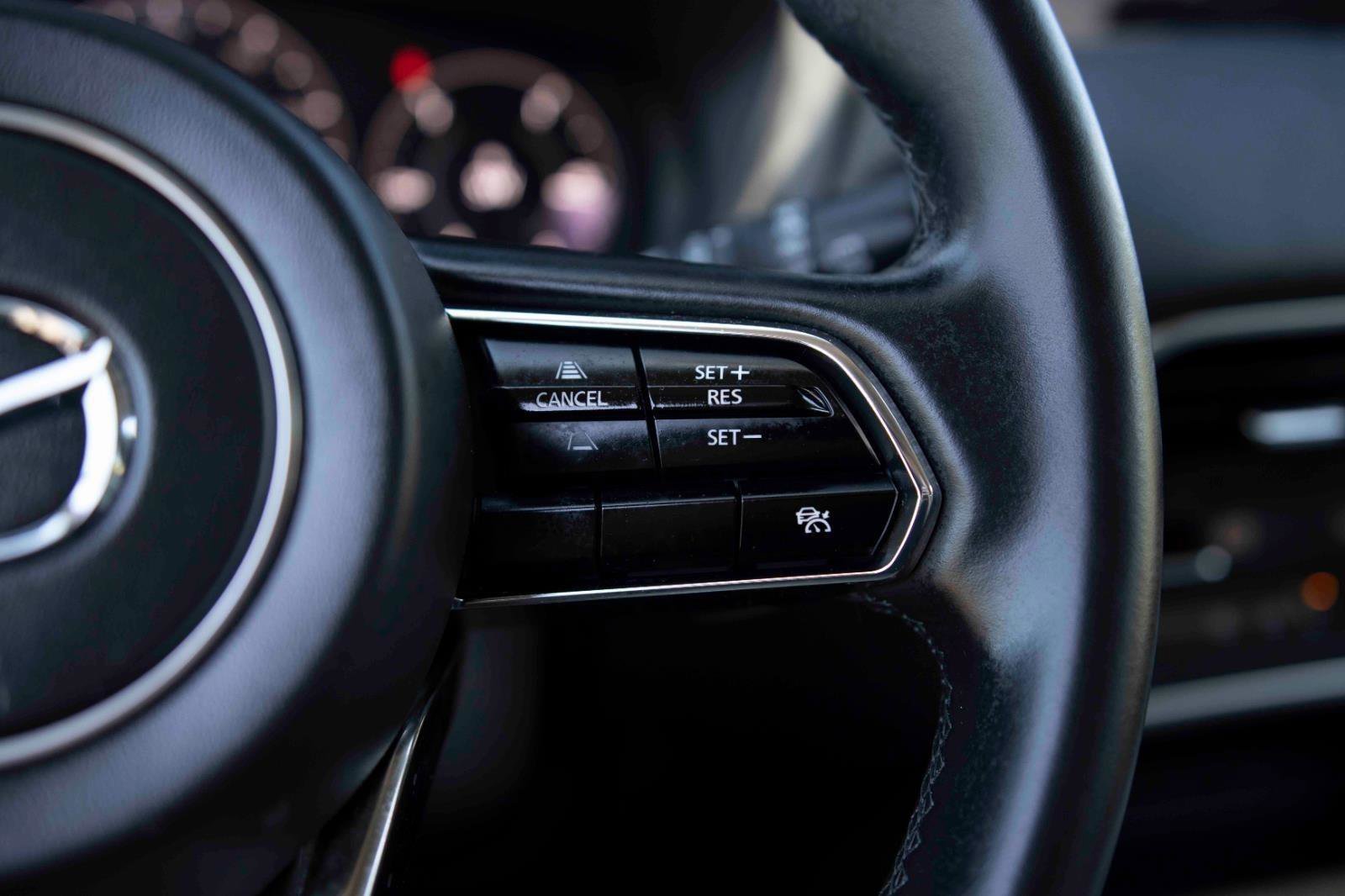 Used 2024 MAZDA CX-90 Plug-In Hybrid w/ Preferred AWD/4WD image 7
