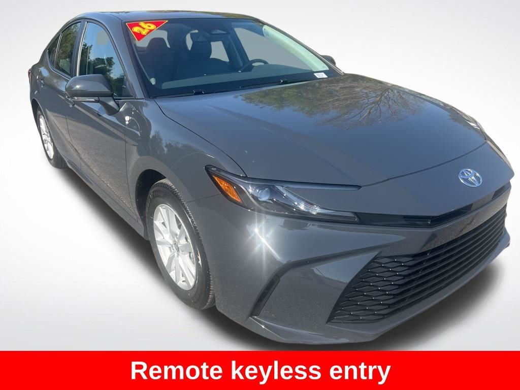 Used 2026 Toyota Camry LE image 3