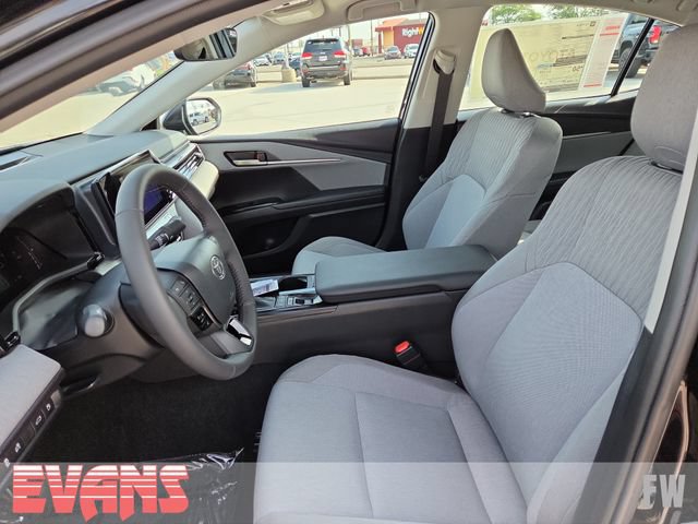 New 2026 Toyota Camry Hybrid AWD/4WD image 21