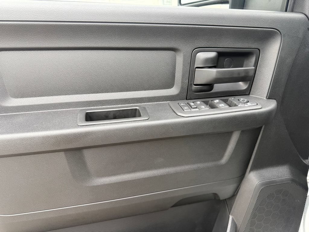 New 2026 RAM 3500 Tradesman AWD/4WD image 5