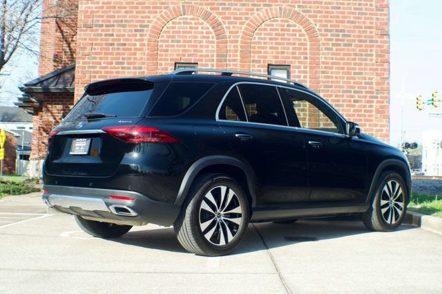 Used 2025 Mercedes-Benz GLE 350 4MATIC w/ 3rd Row Seat Package image 5
