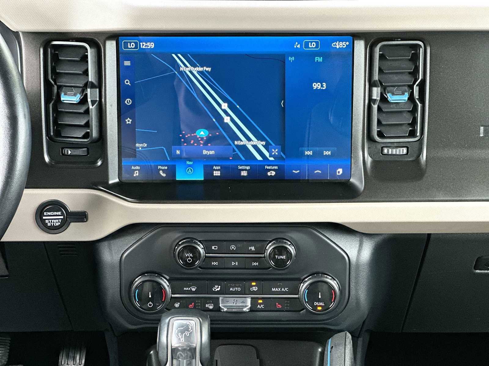 Used 2022 Ford Bronco Wildtrak AWD/4WD image 26