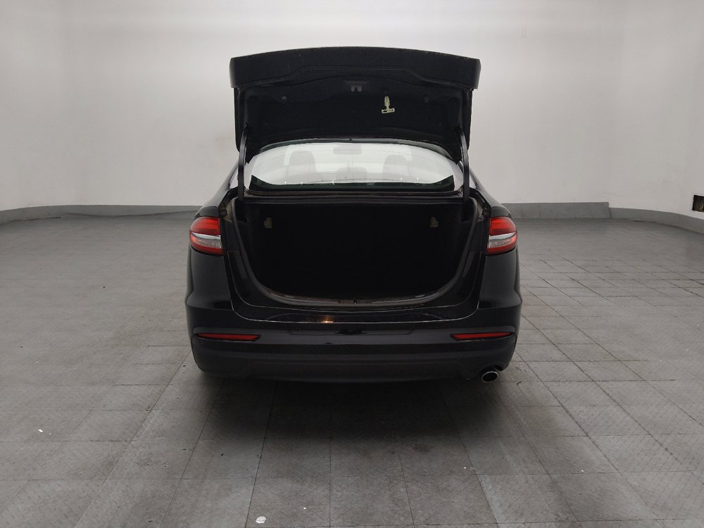Used 2020 Ford Fusion SE FWD image 29