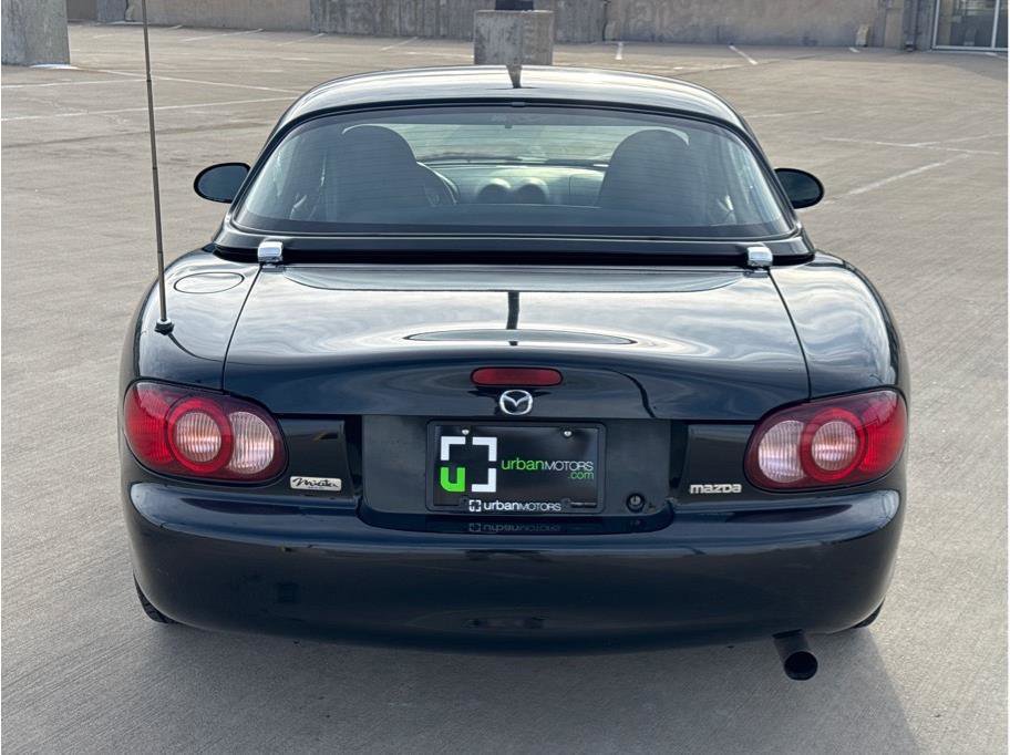 Used 2002 MAZDA MX-5 Miata image 7